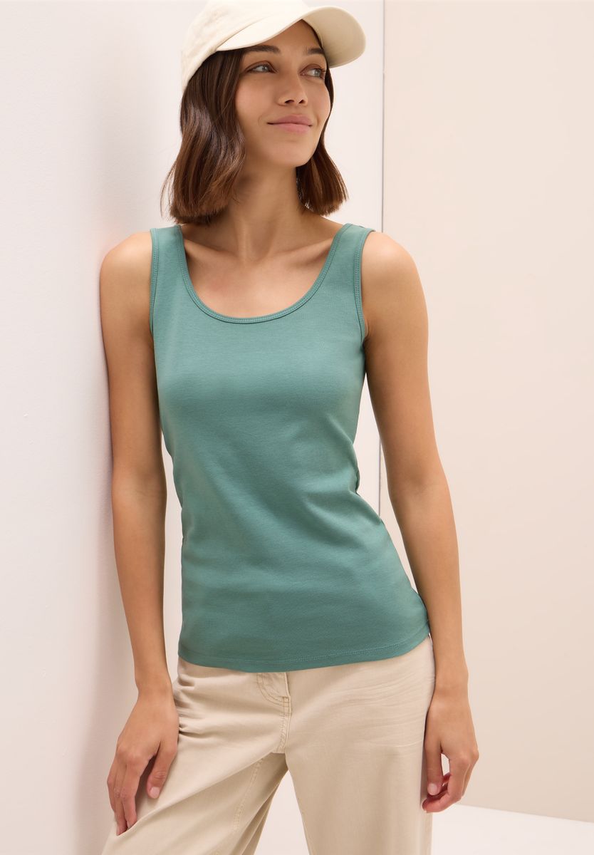 Basic Top in Unifarbe, Cecil