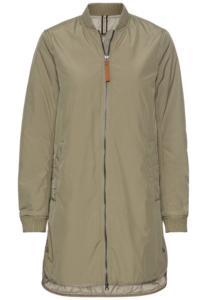 Mantel, Camel active