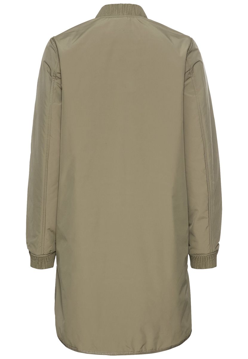 Mantel, Camel active